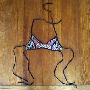 Xhilaration Swimsuit/ Bathing Suit Top